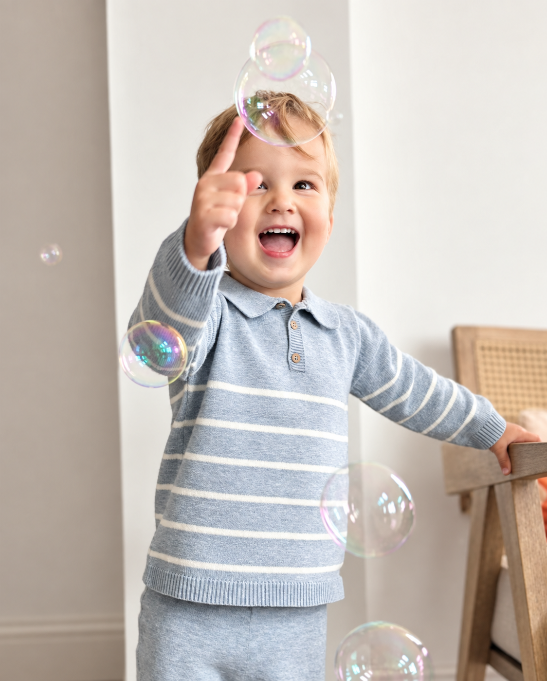 Suéter C01 Rayas para niño